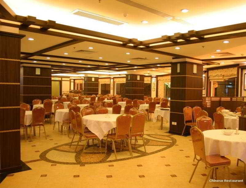 The Victoria Hotel Macao Esterno foto
